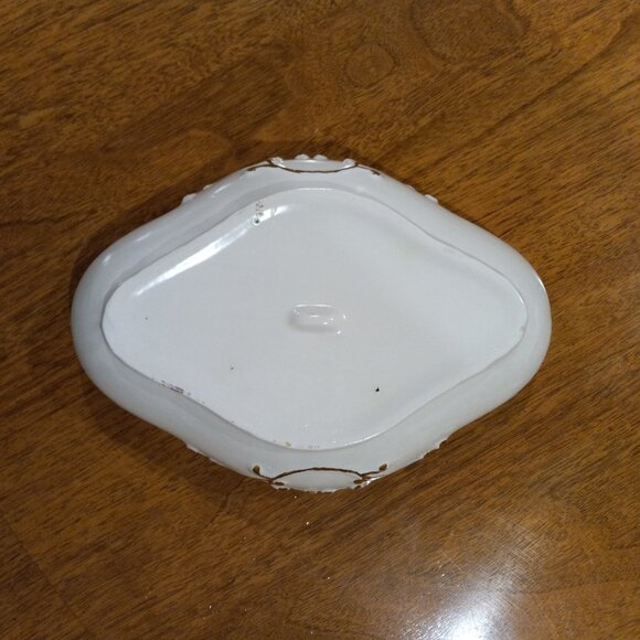 Vintage Oval White Gold Covered Bowl Lidded Candy Trinket Dish Ceramic Pottery - Picture 11 of 16